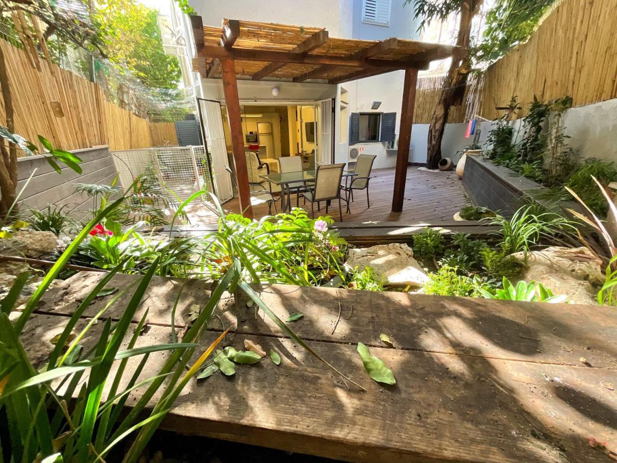 Apartment A Little Paradise Near The Sea Tel Aviv